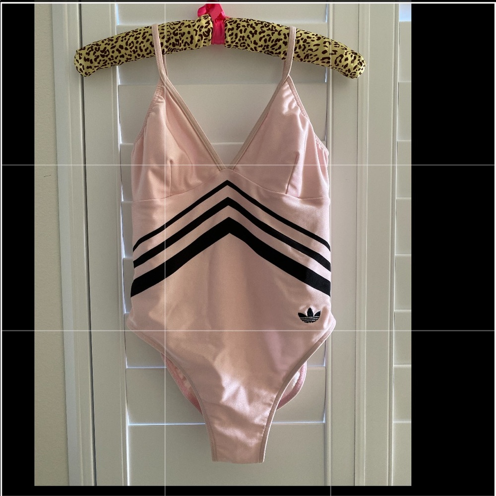 ADIDAS 🖤 Bathing Suit USA10